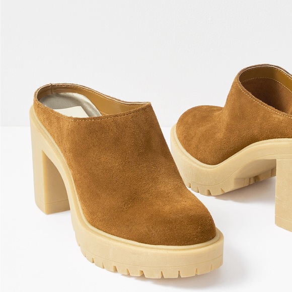 Carry Heels in Came Suede Size 8 - Picture 5 of 14